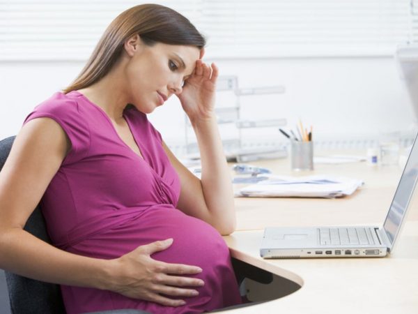 Tâm lý mẹ bầu trở nên nhạy cảm hơn vào 3 tháng cuối cùng của thai kỳ