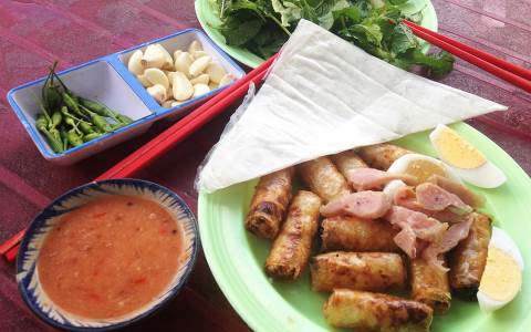 Du lịch Phan Thiết, thưởng thức món chả cuốn thơm ngon
