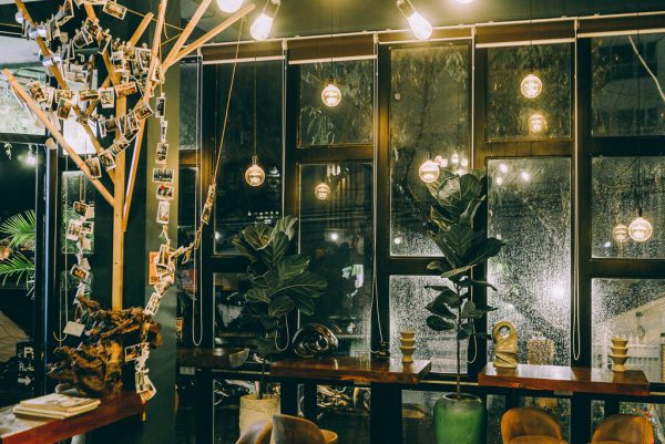 goc chill out cuc chat tai Pi Hostel 600x401 - Top 10 nhà nghỉ giá rẻ ở Đà Lạt ngay trung tâm thành phố không nên bỏ qua