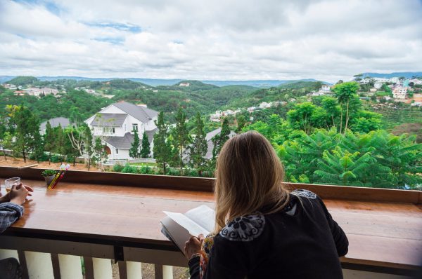 tigon dalat hostel co view sieu dep 600x398 - Top 10 nhà nghỉ giá rẻ ở Đà Lạt ngay trung tâm thành phố không nên bỏ qua